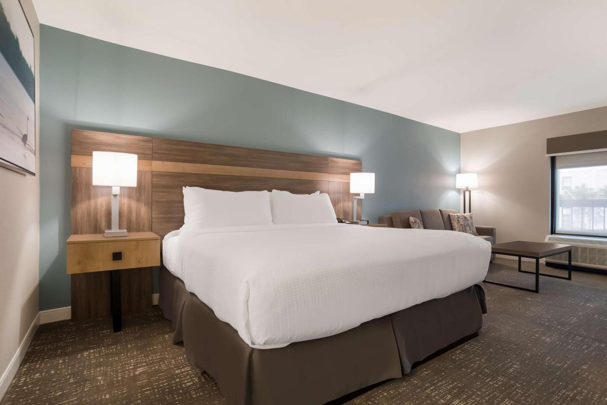 Best Western Flagship Inn Мос Пойнт Екстериор снимка