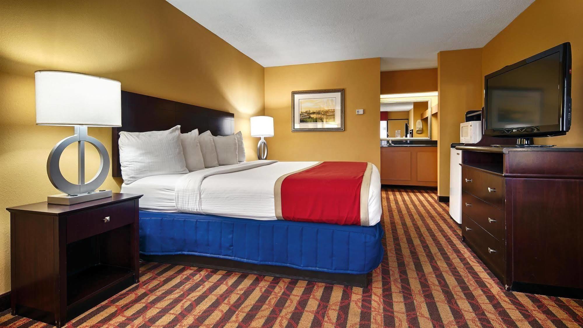 Best Western Flagship Inn Мос Пойнт Екстериор снимка