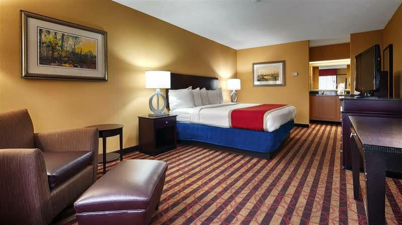 Best Western Flagship Inn Мос Пойнт Екстериор снимка